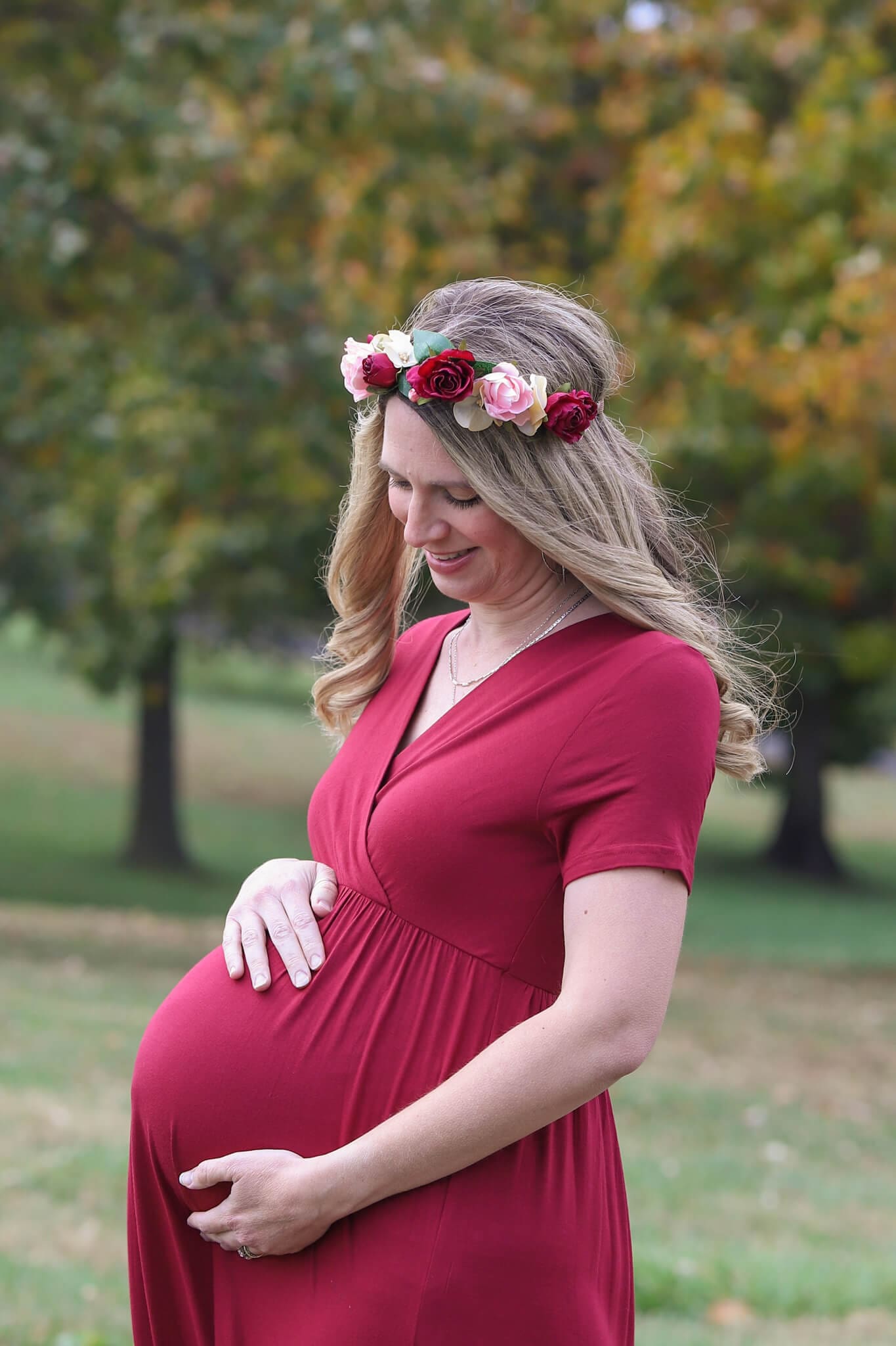 Sara McAdoo, Kansas City birth doula and prenatal yoga teacher, offering compassionate pregnancy and postpartum support